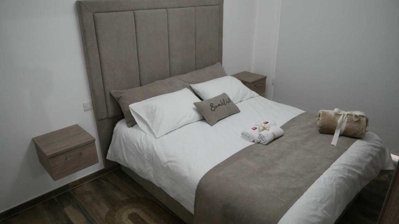 Evmelia Kakopetria Suites Eksteriør billede